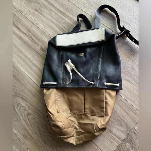 Vintage Coach Drawstring Backpack - Picture 9 of 9